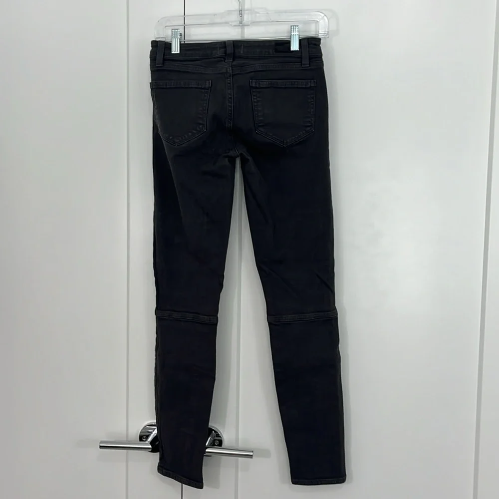 Paige Size 26 Gray Low Rise Skinny Jeans with Zip Pockets - Picture 8 of 11